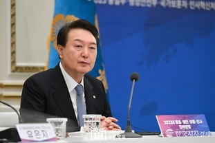 尹 大統領, '23년 통일부·행정안전부·국가보훈처·인사혁신처 정책방향 보고 받아