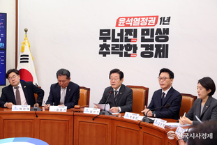 野, "검사가 징계 갖고 보복하면 그게 깡패지 검사입니까"