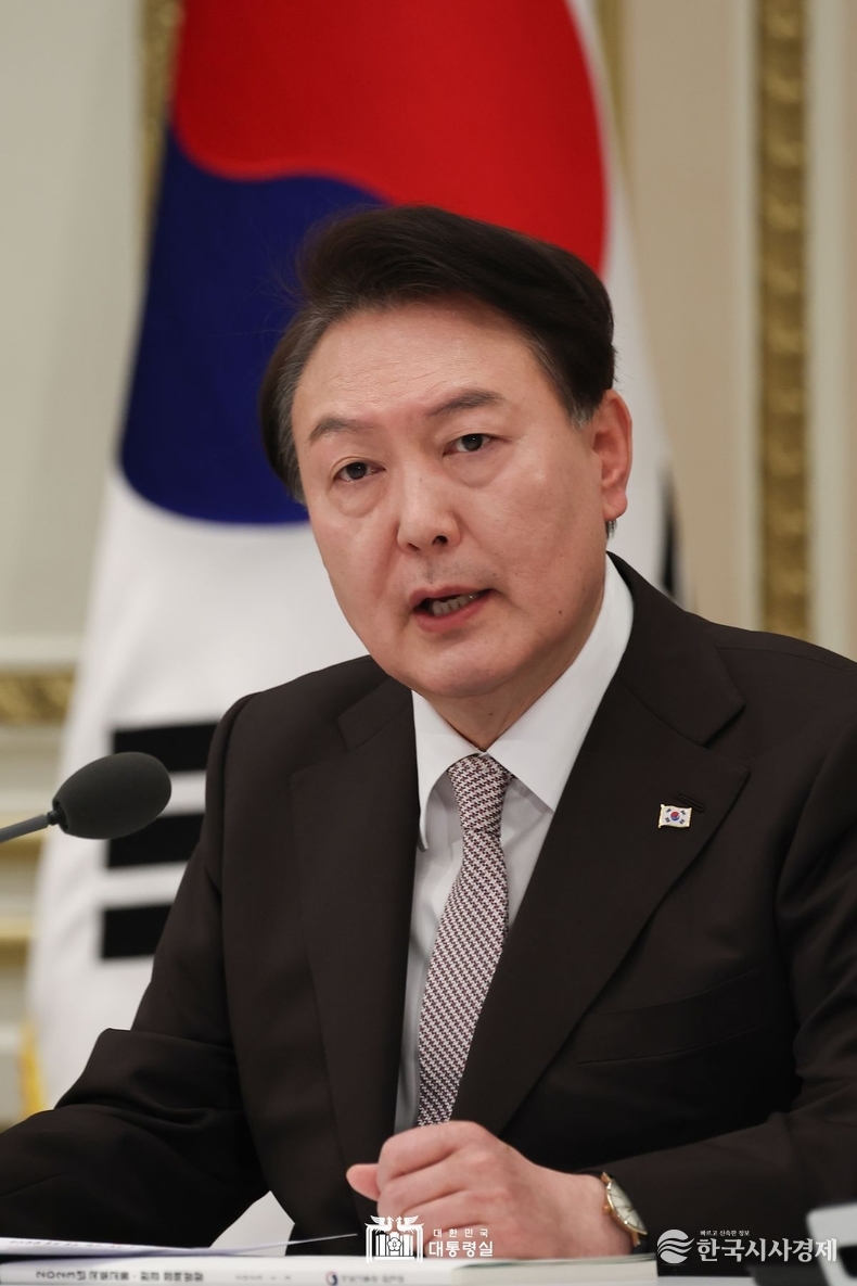 1월 3일 윤석열 대통령은 국토교통부‧환경부의 업무보고를 받았다.