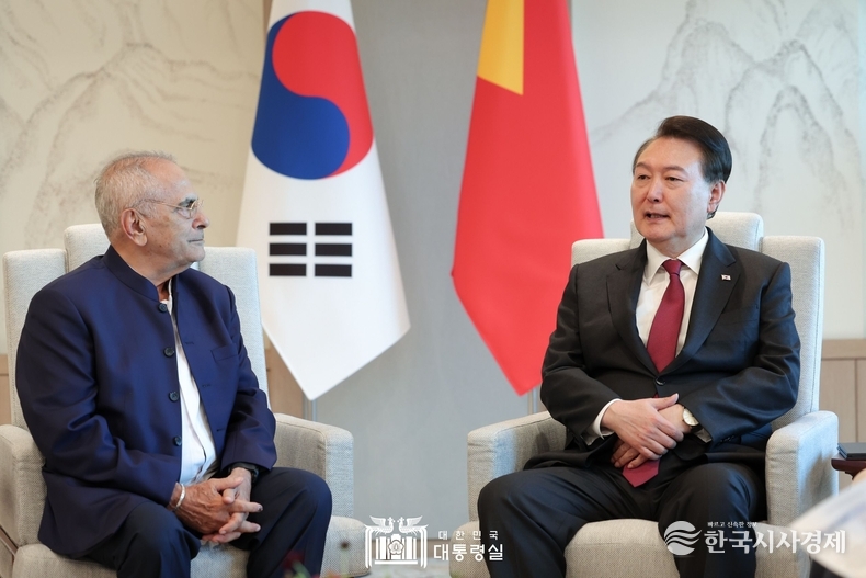 6월 2일 윤석열 대통령은‘2023 제주포럼’ 참석차 방한 중인 조제 하무스 오르타 동티모르 대통령과 한-동티모르 정상 면담을 가졌다.
