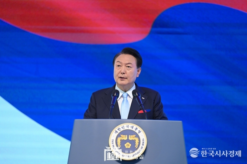 8월 15일 윤석열 대통령 부부는 제78주년 광복절 경축식에 참석했다.