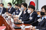 野, "文 정권 ‘탈원전 집착’ 국민 부담 없는 안전, 현실성 있는 에너지 정책 추진"