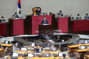 與, 권성동 당 대표 직무대행 겸 원내대표 교섭단체 대표연설 : "혁신과 책임으로 대한민국 도약을 준비하겠습니다"