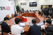 與, ‘담대한 구상’ 평화, 협상 대상 될 수 없는 절대 가치, "북한은 평화의 길로 들어오라"