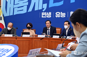 野, 국민 의견조차 조작하는 국민의힘, "대통령실 이중대를 자처해서는 안 된