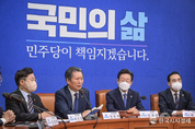 野, 민생 신경 쓰느라 정치인 신경 안 쓴다던 윤석열 대통령, "의원들에게 왜 전화했습니까?"