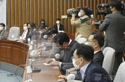與, "대장동 게이트 ‘최종 보스’호위에 혈안인 민주당, 거대 의석의 책임에 충실하라"