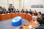 野, "尹 大統領 비뚤어진 언론관 언론에 강요하지 말아야 합니다"