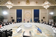 尹 大統領, 국토교통·환경 정책 방향 보고 받아