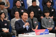 尹 大統領 "스타트업 생태계 민간·시장 중심으로 과감히 바꿔나가야"