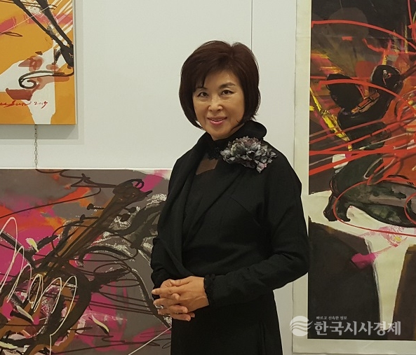 모지선 작가