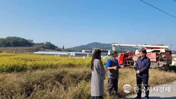 세종시 연동면, 추수 현장 방문하고 농민 의견 청취