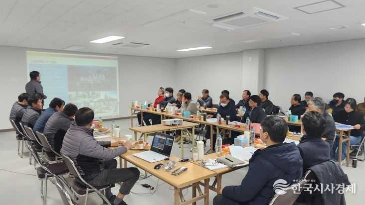 지난 20일 처인구 양지면 경남아너스빌디센트아파트의 하자보수 조치 여부를 확인하기 위해 ‘용인시 공동주택 품질점검단’이 특별 점검을 했다.
