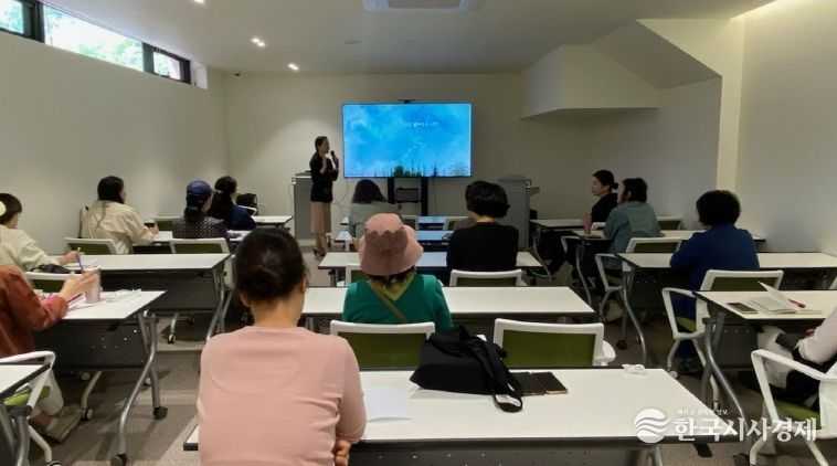 전주시 서학예술마을도서관, ‘예술이 머무는 시간’ 서정욱 작가 초청 강연