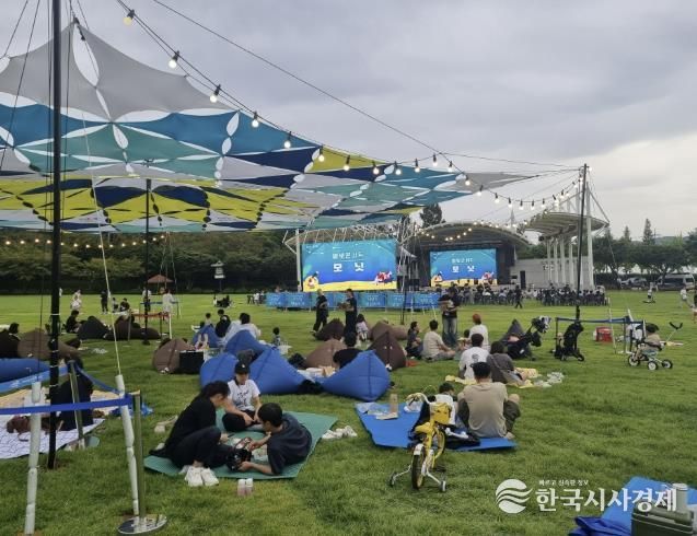 제28회 한여름밤의 신정호 별빛축제’ 모습.