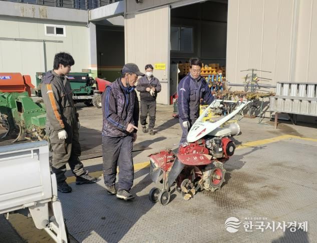 군 농기계 임대사업장 사진