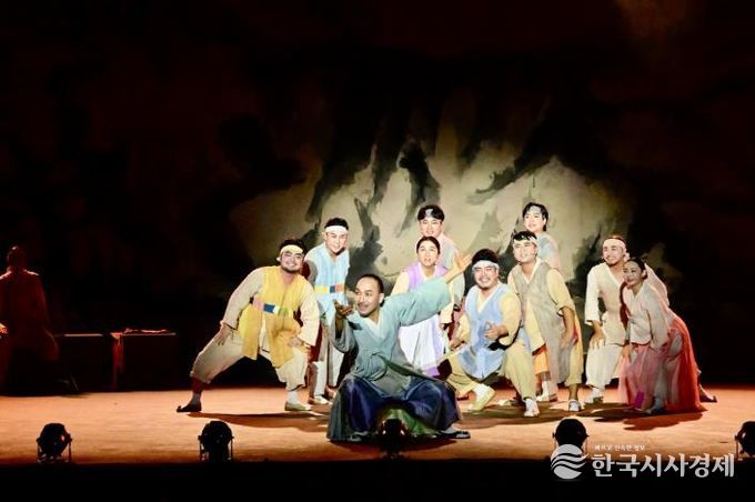 마당극 ‘수무바다 흰고무래’ 막 올려