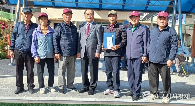 게이트볼대회 우승팀 ‘매포팀’