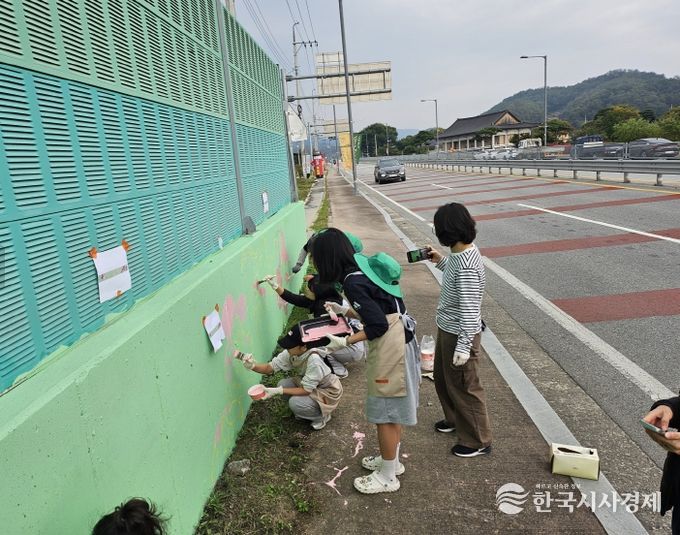 청년이 그린 희망의 벽, 순흥면에 색을 입히다