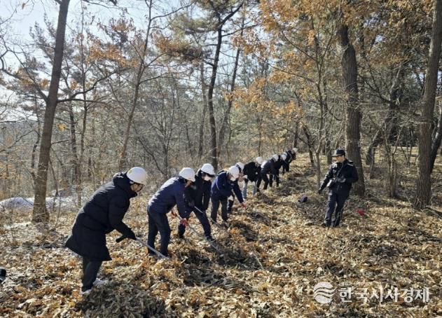 올해 2월 진화대 대상 산불 방화선 구축 훈련 모습.