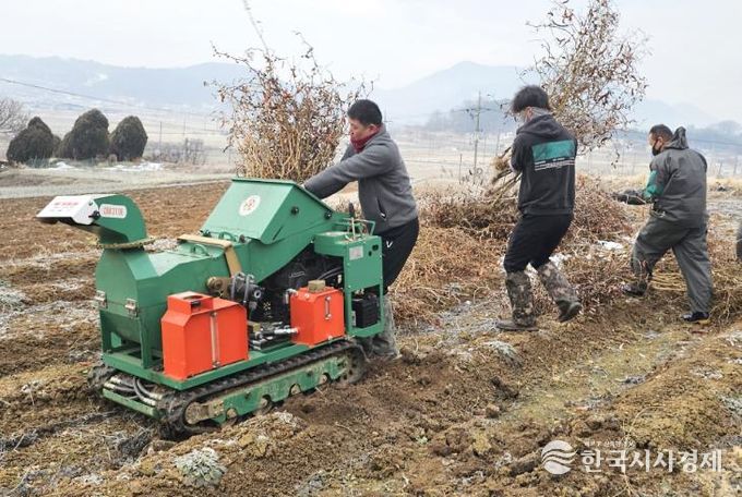 순창군, 영농부산물 파쇄 집중 지원… 산불 예방 효과 기대