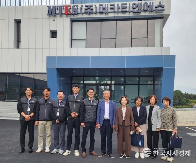 진주샛-1B 우주환경시험 성공적 수행 등으로 독자적 기술력 보유 우주항공산업 선도