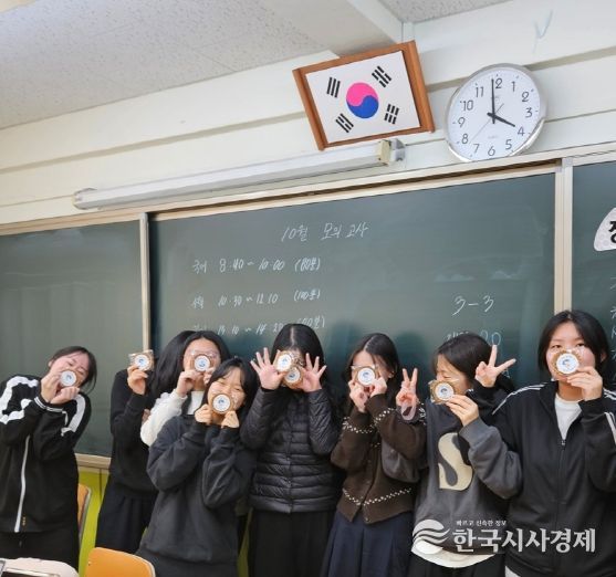 부안군자원봉사센터 청소년봉사단, 수능생 호두파이 나눔 봉사 전개