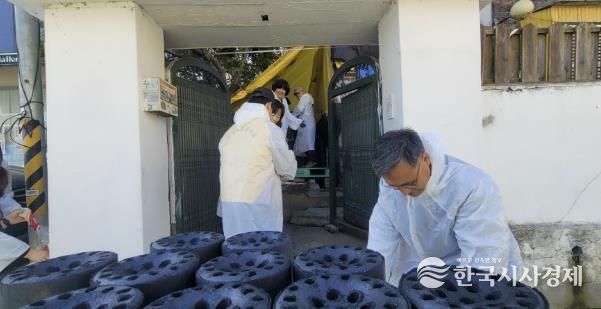 홍성군, 사랑의 연탄 봉사 펼쳐