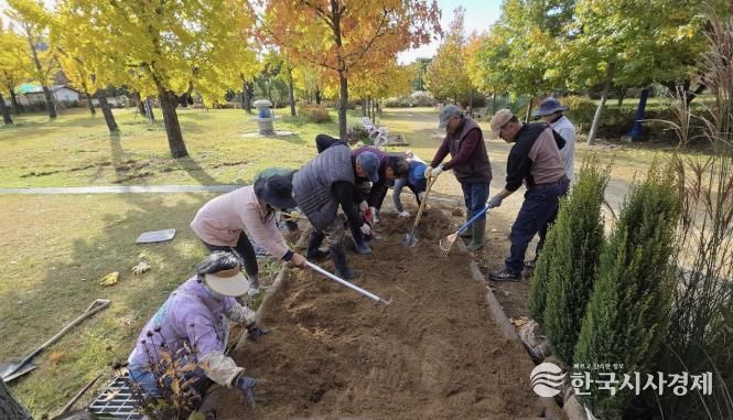 산청군 시민정원사 3기, 봉사활동 실시