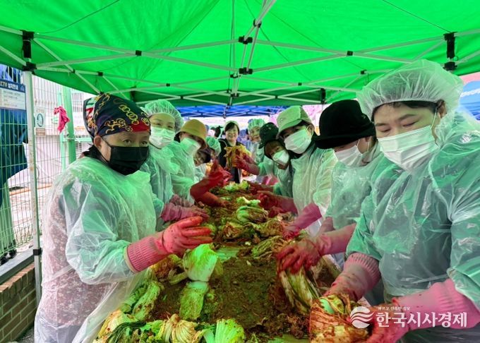 수원시 권선구 세류3동, 겨울철 이웃 위한 ‘사랑의 김장 담가주기’ 행사 개최