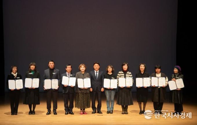 제20회 자원봉사자의 날 기념, ‘2025 군산시자원봉사자대회’ 성황리 마쳐