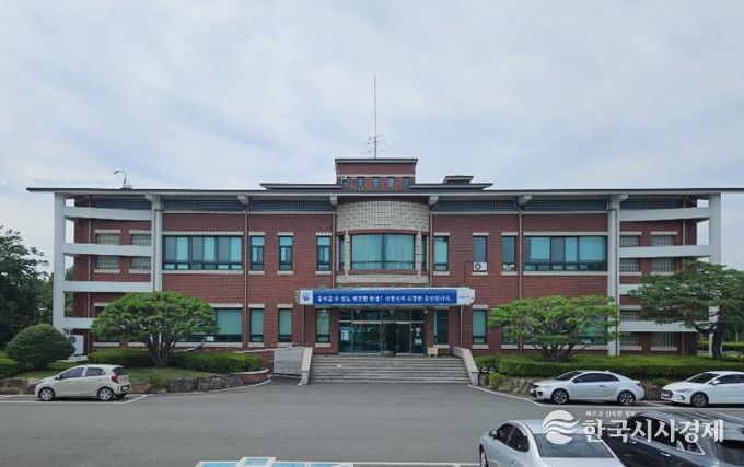 사천시, 일반수도사업 운영·관리 실태점검 ‘6년 연속 A등급 선정'-상하수도사업소 전경