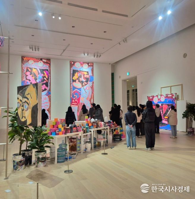 강릉시립미술관 솔올 캐서린 번하드 특별전 야간 운영