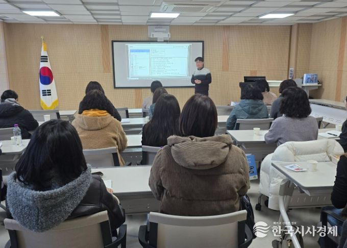 연천교육지원청, 돌봄교실 보육전담사 역량강화 연수 실시