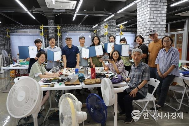 폐기물의 새활용 통한 순환경제사회 도시 선도 (디자인씽커사업-다시 실험실 수료식)