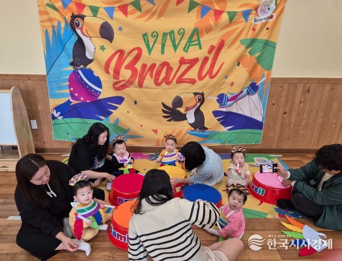 화천군 공공 도서관 기관연계 프로그램 대표자 간담회가 지난 10일 화천 어린이 도서관에서 개최됐다