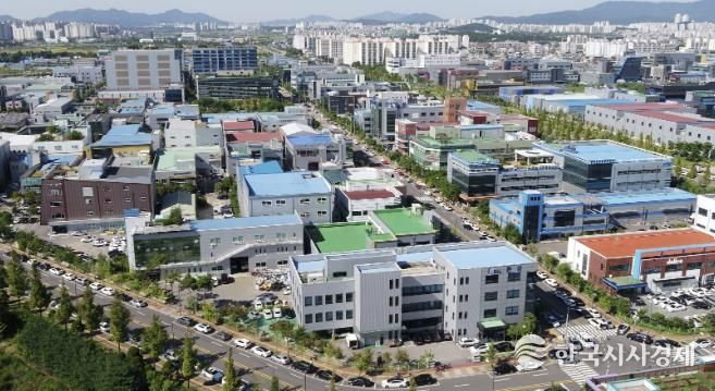 수원델타플렉스 전경