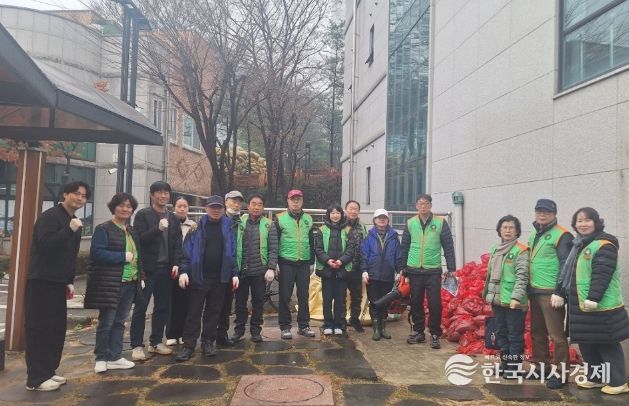 남양주시, 호평동 제설 취약지점 모래주머니 500개 추가 배치… 시민 안전 최우선 조치 및 강화