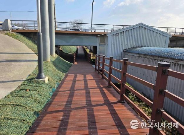 전천 제방길 연결