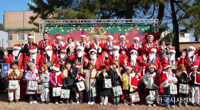 강진군 ‘산타원정대 시즌3, 산타버스 대작전’