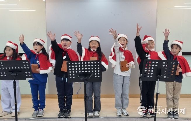 배움의 사계절을 마무리하는「늘봄형 도서관학교 졸업 전시회」 개최