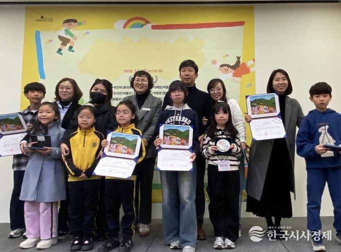 원주시 미리내도서관, 책 읽는 가족·어린이 독서대학 수료식 성료