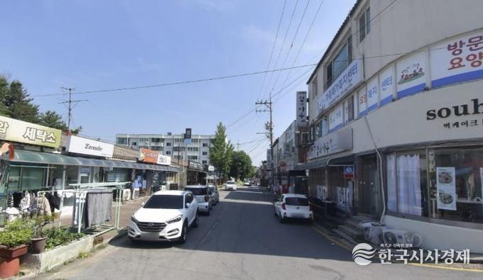 고암로 일대 상점가 사진