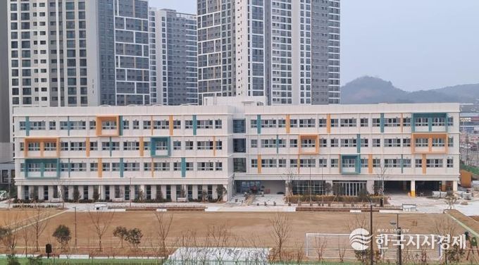 운수초등학교, ‘새 학교 구경의 날’ 운영