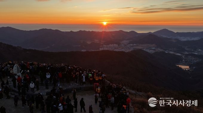 천성산 새해 해맞이