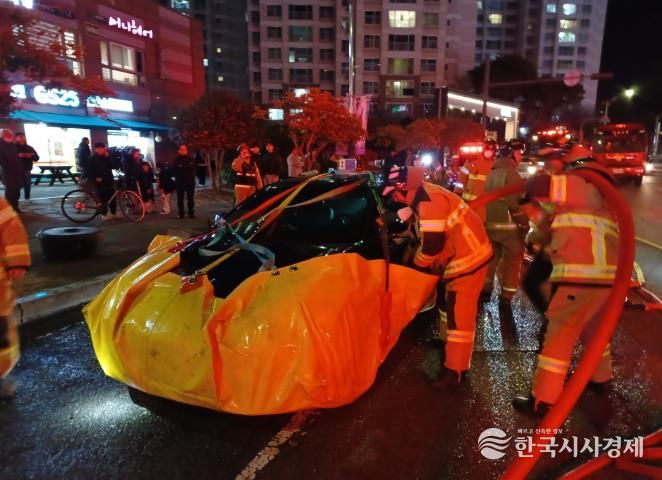 전남소방, 전기차 도로 위 낙하물 주의... 하부 충격 화재 예방 당부