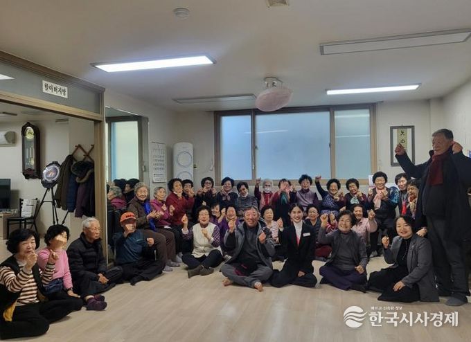 안동시 옥동, 새해 맞아 관내 경로당 방문해 어르신 안부 살펴