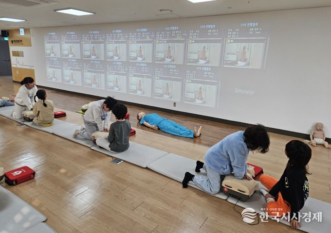 인천동부교육지원청, 거점형 늘봄센터 학생 대상 ‘응급처치 중심 안전 체험 프로그램’ 운영