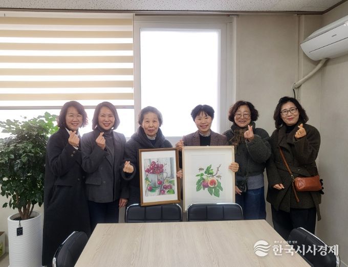 모라평생학습관 색아트 동아리, 지역사회에 작품 기부