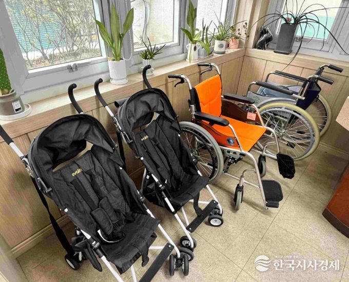 부산 중구 광복동, 유모차·휠체어 무료 대여 민원서비스